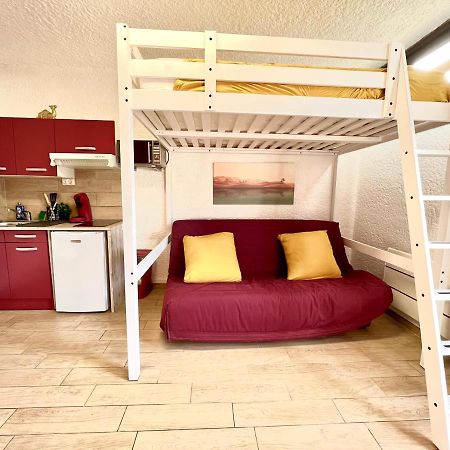~ Le Riad ~ Studio 1/4 Pers, Porte Du Futuroscope ชาสเซเนย-ดู-ปัวตู ภายนอก รูปภาพ